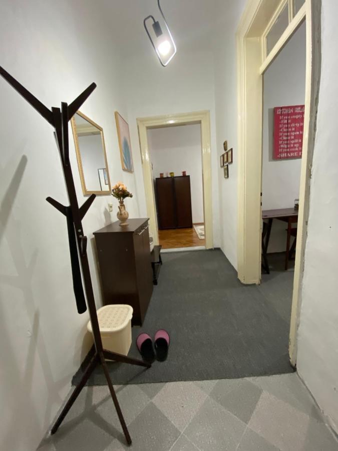 Nf'S Home Lovely Apartment In Heart Of Sarajevo Esterno foto