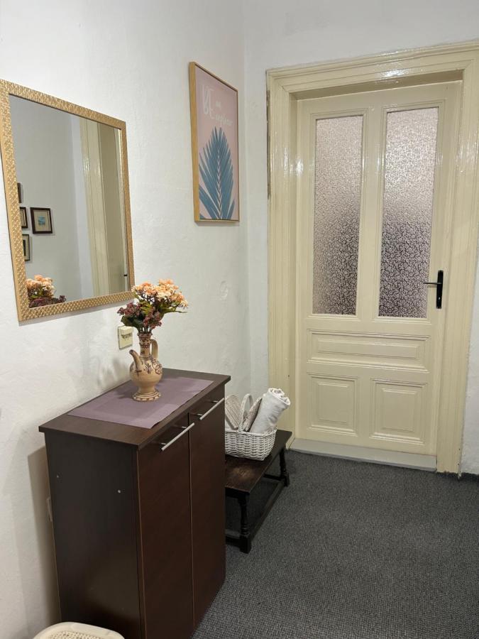Nf'S Home Lovely Apartment In Heart Of Sarajevo Esterno foto